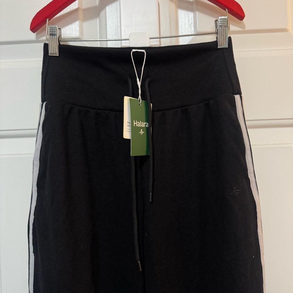 Halara Ribbed High Waisted Tummy Control Wide Leg Sweatpants Women’s Small NWOT - Picture 3 of 8